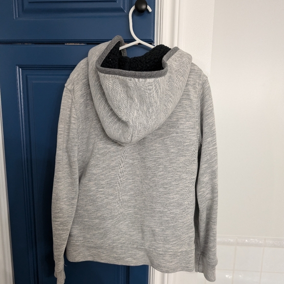 Boys Abercrombie Hoodie - Picture 2 of 5